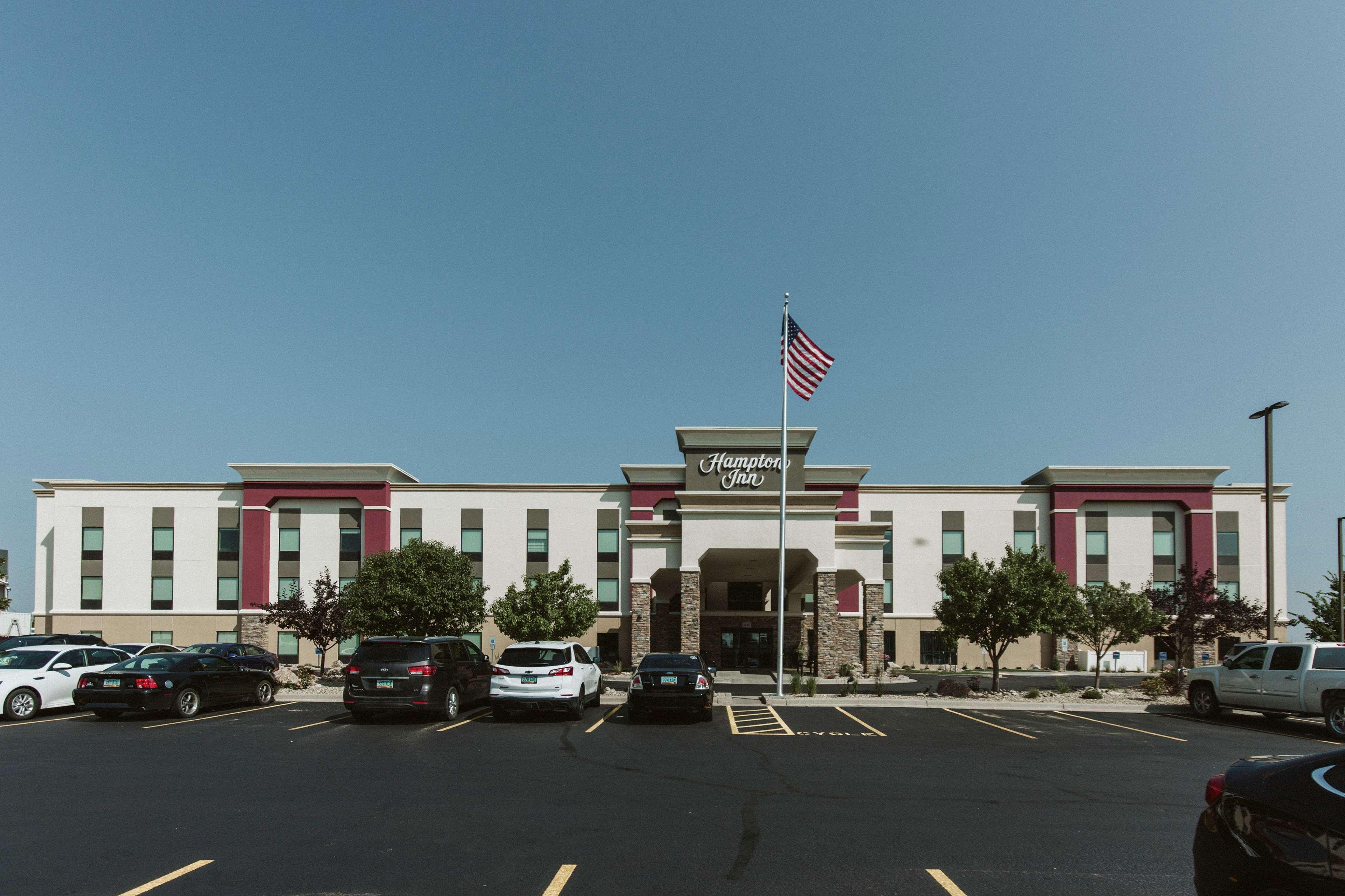 Hampton Inn Bismarck Buitenkant foto