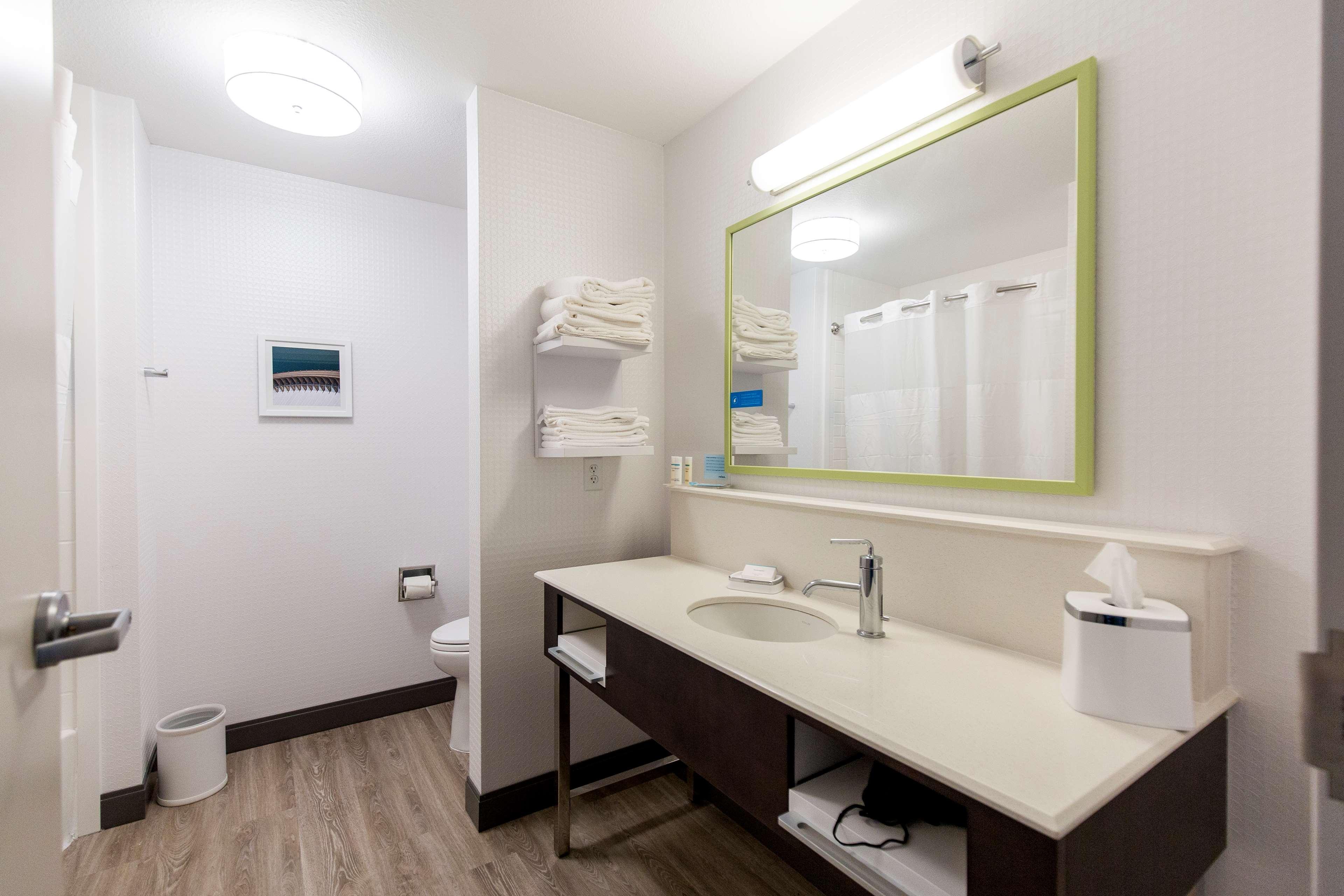 Hampton Inn Bismarck Buitenkant foto
