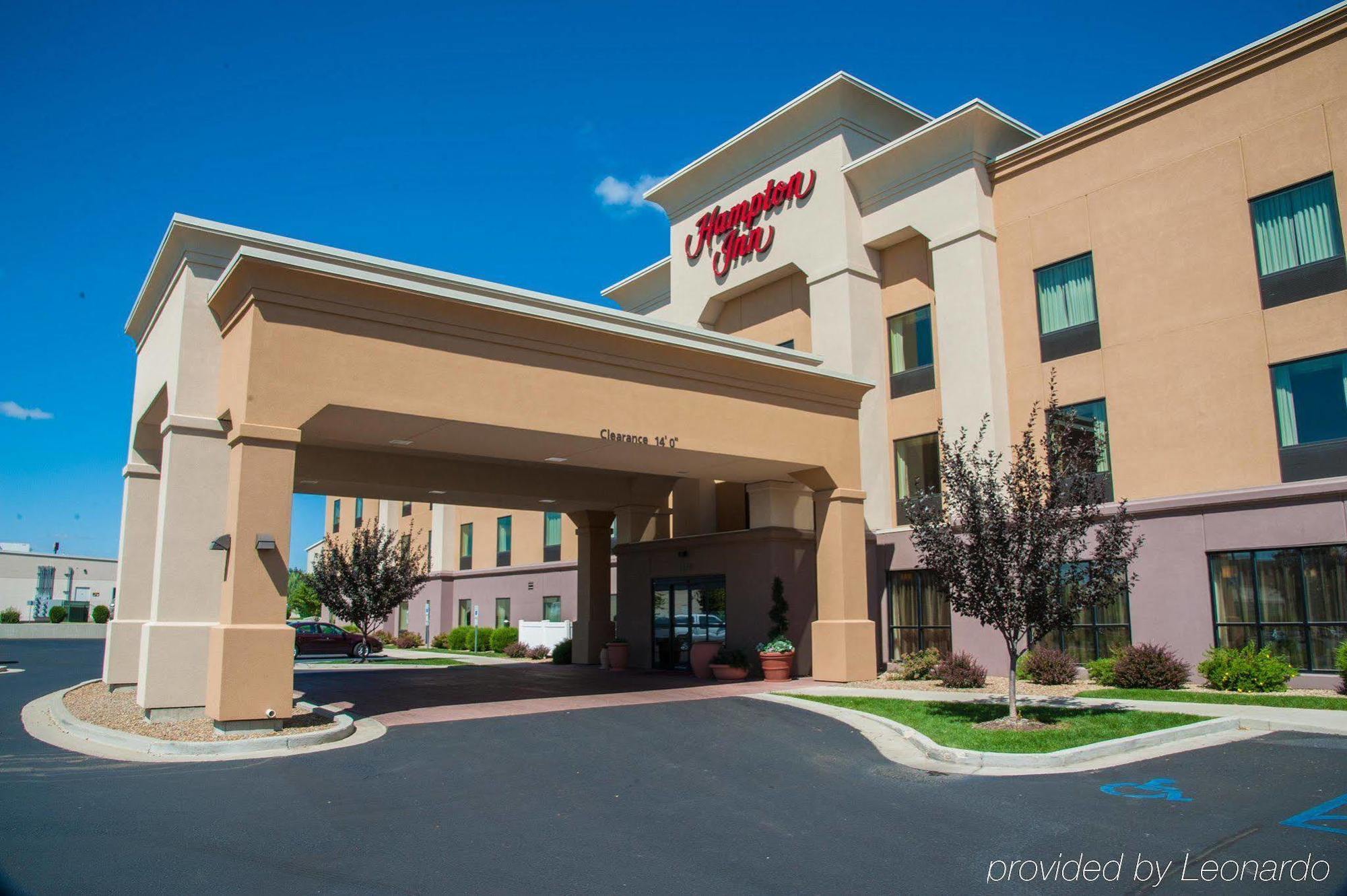 Hampton Inn Bismarck Buitenkant foto